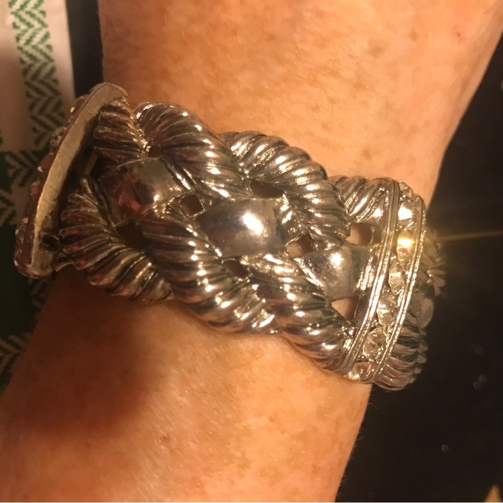 Vintage Silvertone Solid Weaved And Rhinestone St… - image 4